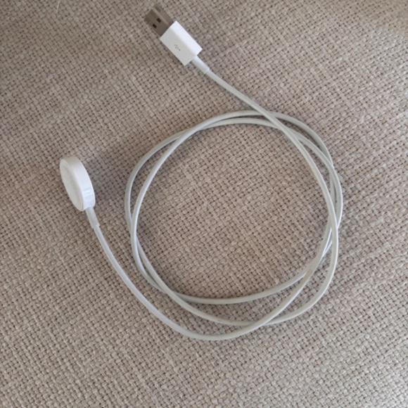 Apple Watch Series 8 45 MM Aluminum in Black with Black Watch Strap - Picture 4 of 4